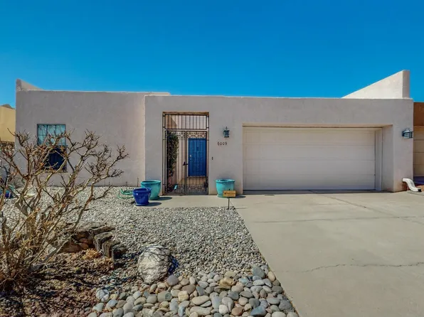 6009 Vista Campo Rd NE, Albuquerque, NM 87109
