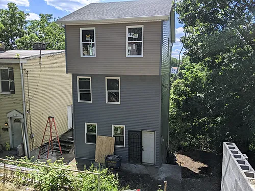 3217 Romeo St Photo 1