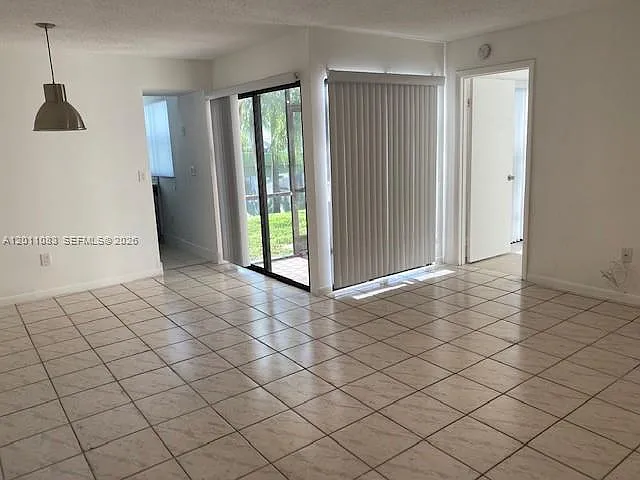 1071 Adams Ave #1071F — Photo 5