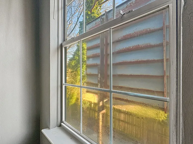 1100 Wilson Rd — Photo 11