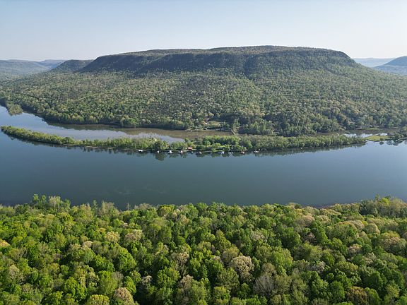 4th image of 9856 Mullins Cove Rd