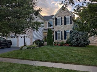 25177 Eisenhower Dr, Chantilly, VA 20152