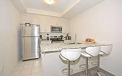 35 Heron Park Pl #4 — Photo 9