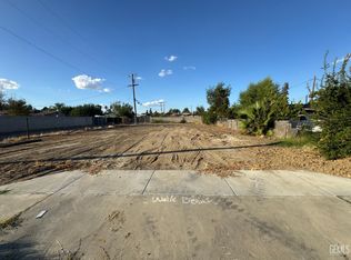 1034 11th St, Wasco, CA 93280