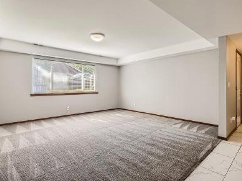 1st image of 2330 N 156th Pl