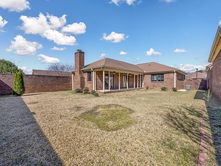 316 Patio Pl — Photo 33
