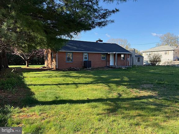 4th image of 19124 Longmeadow Rd
