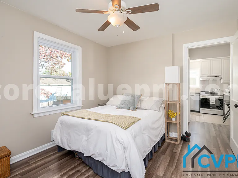 8627 Park Ave — Photo 16
