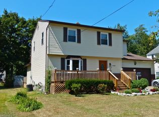 6310 Magnolia Dr, Mentor, OH 44060