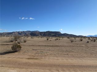 77 Candlewood Rd, Apple Valley, CA 92308