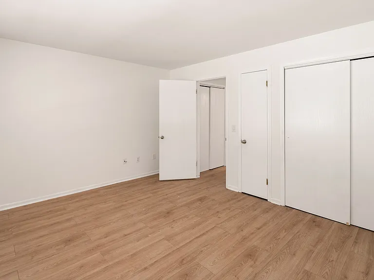11 Eden Ct #11 — Photo 16