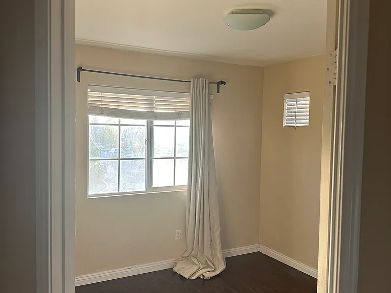 2890 Peppertree Way — Photo 12