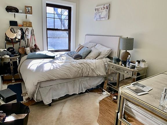 5th image of 442 Hudson St #5N