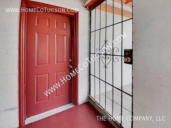 4th image of 615 N Desert Ave