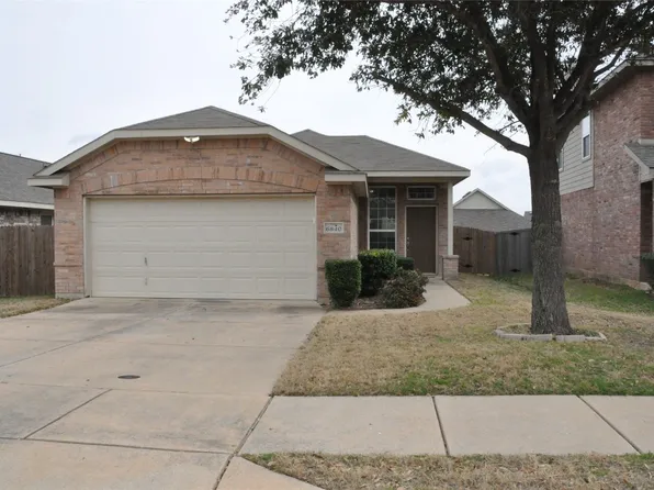 6840 Turtle Stream Dr, Fort Worth, TX 76179