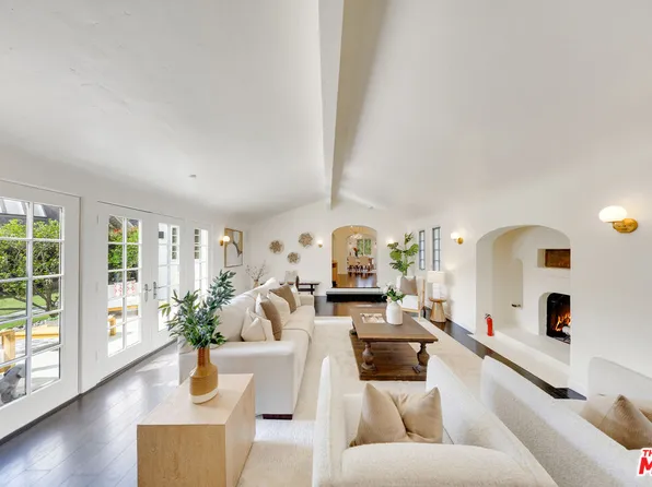 900 S Ridgeley Dr, Los Angeles, CA 90036