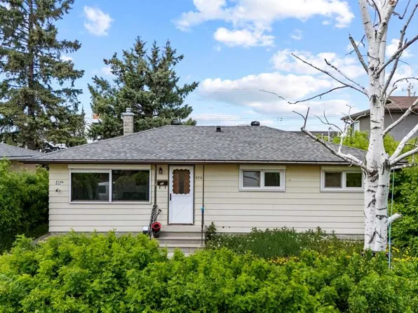 616 S 34th Ave NE, Calgary, AB T2E 2K2