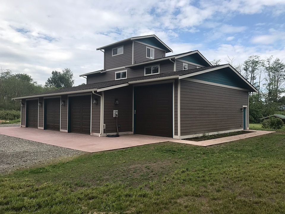 2nd image of 3221 Robertson Rd