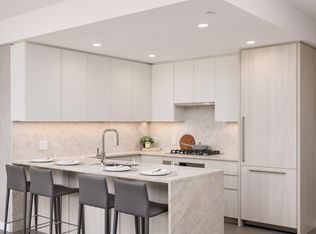 1175 Pinetree Way #1502, Coquitlam, BC