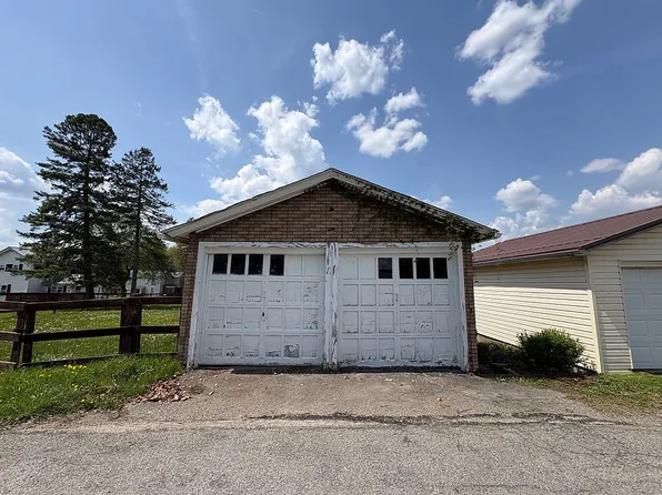 448 Chestnut St, Rimersburg, PA 16248