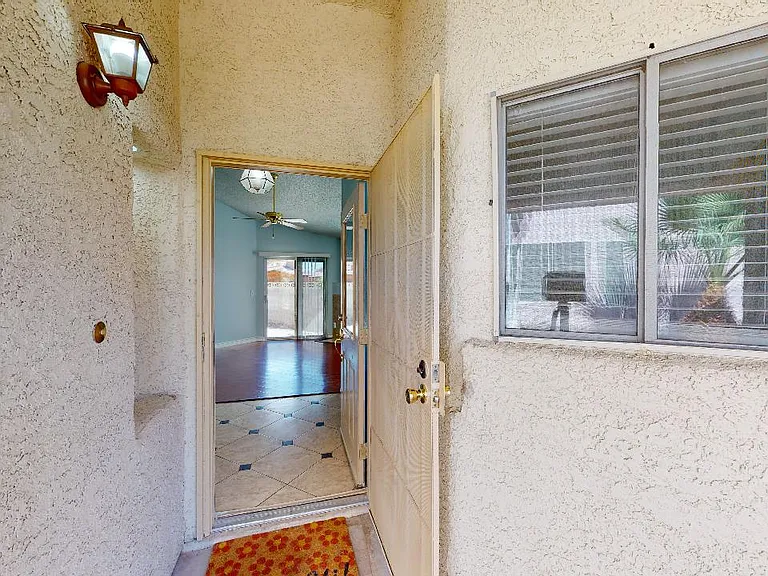 6624 Silver Penny Ave — Photo 6
