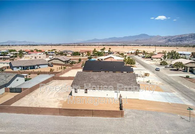 6380 Waterford St — Photo 38