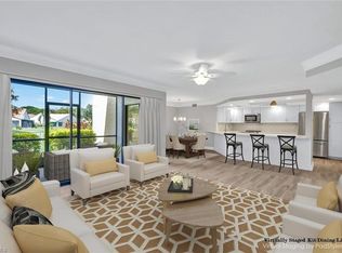 643 Beachwalk Cir APT 102, Naples, FL 34108
