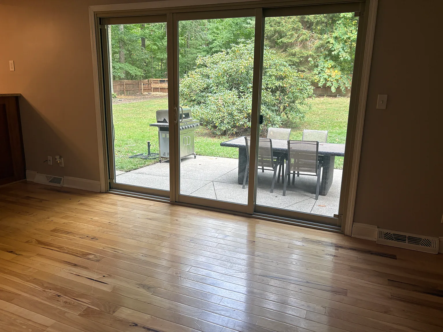 3 bed, 1744 sqft, $2,600 — Photo 3