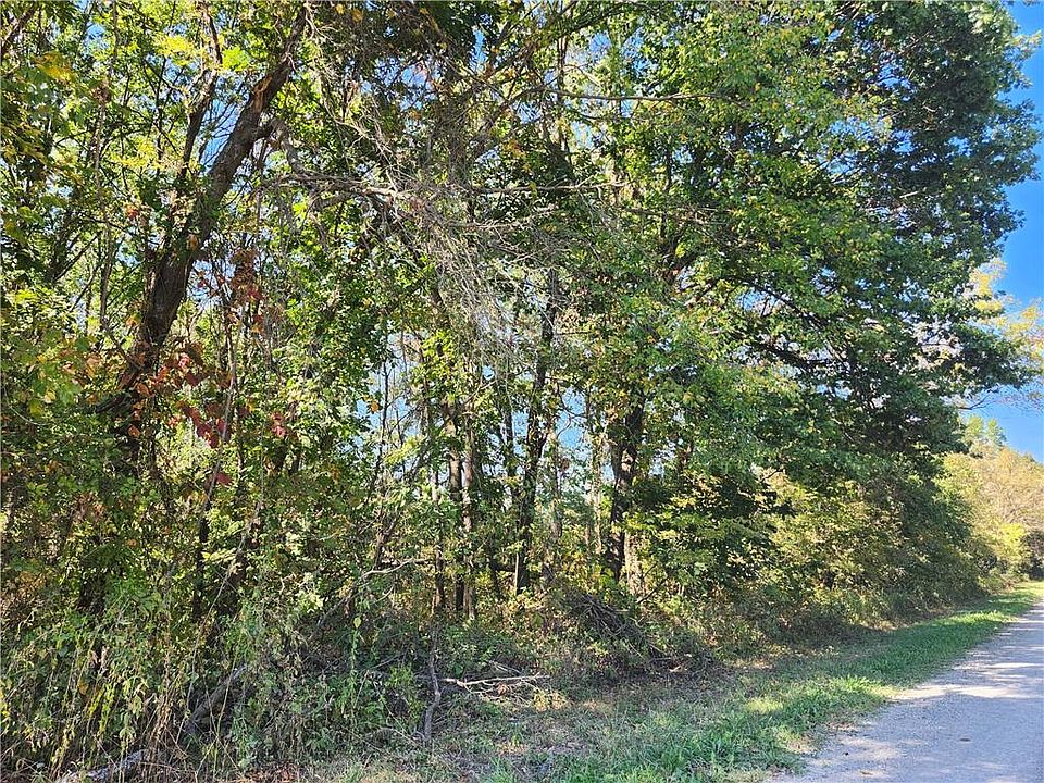 1st image of S Sawmill Rd