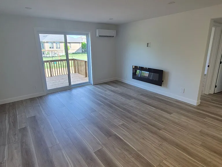 128 Hastings Dr #A — Photo 8