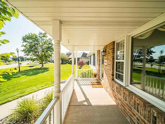 Front Porch_05272023