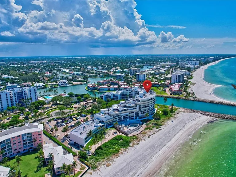 2357 Gulf Shore Blvd N #107 — Photo 30