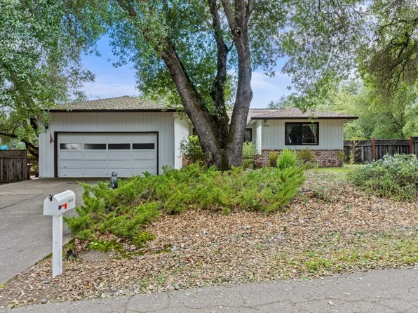 1430 Meadow Drive, Ukiah, CA 95482