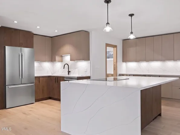 3910 Fall Line Dr #16, Vail, CO 81657