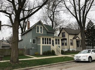 3216 Clinton Ave #1, Berwyn, IL 60402