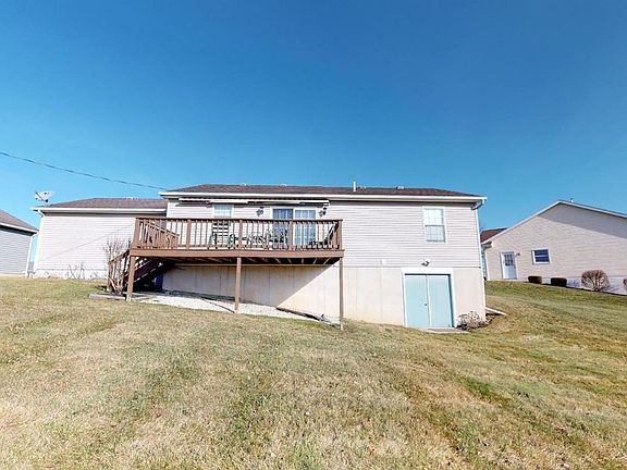 2nd image of 69 Eden St
