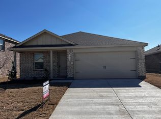14188 Golden Bridge Dr, Pilot Point, TX 76258