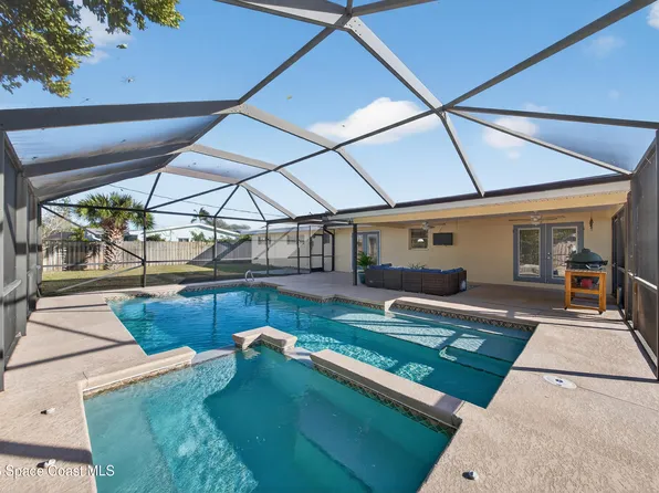 560 Glenwood Ave, Satellite Beach, FL 32937
