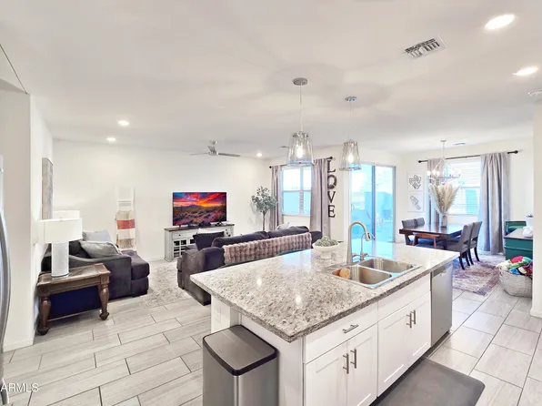 12668 W Orangewood Avenue, Glendale, AZ 85307