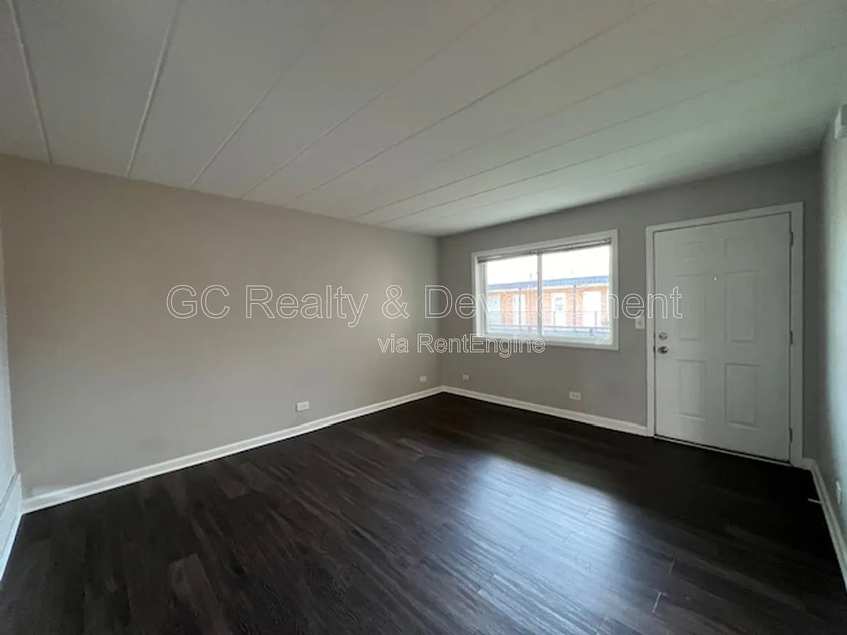Building Photo - 342 Wilson Ave #G