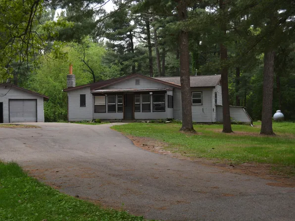 E3055 Phylane Rd, Lone Rock, WI 53556