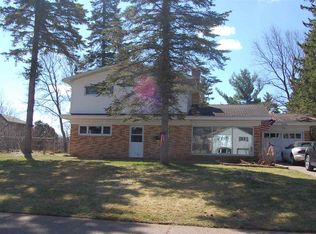 728 Mather Ave, Ishpeming, MI 49849