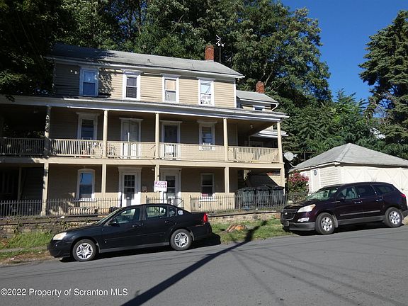 2nd image of 349-351 E Elm St