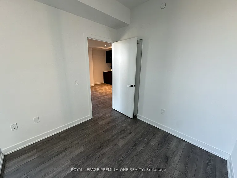 127 Broadway Ave #2109S — Photo 22