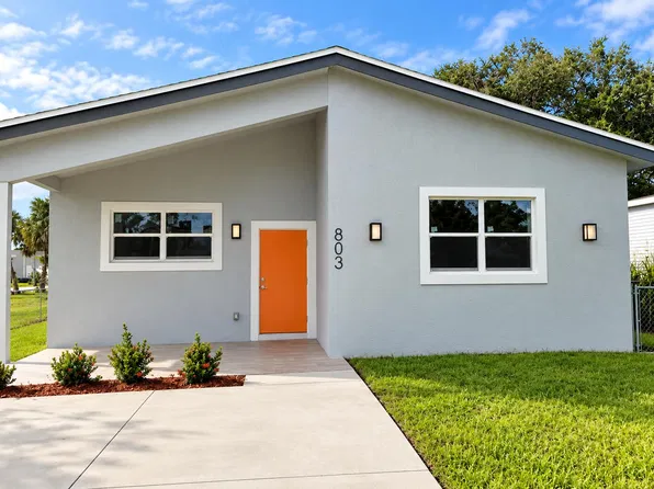 803 Avenue B, Fort Pierce, FL 34950