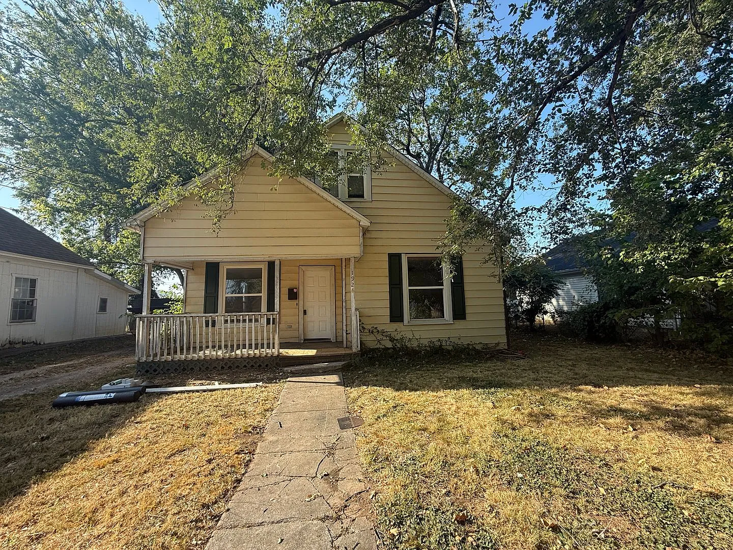 3 bedroom 1 bath home available now — Photo 1
