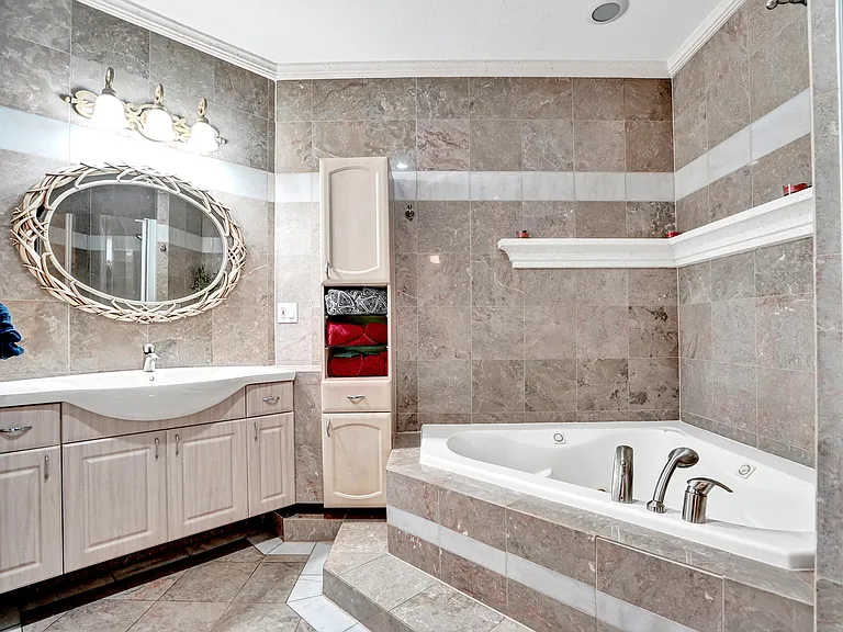 600 Circle Dr — Photo 33