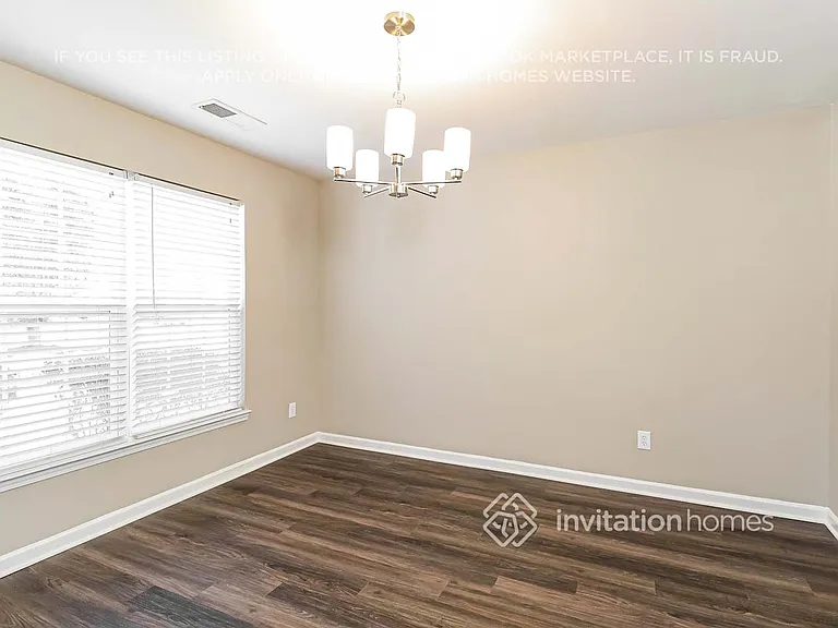 1552 Summit Ridge Ln — Photo 5