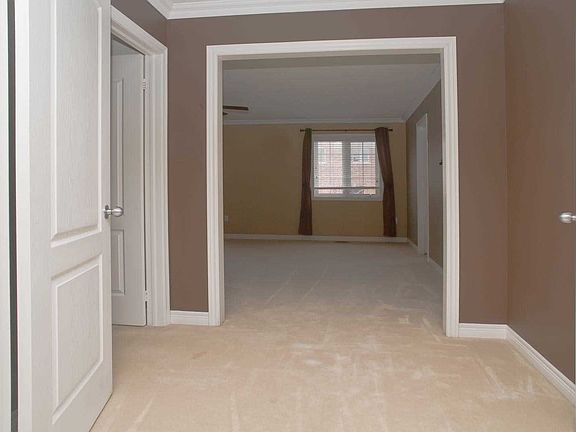 3rd image of 42 Donzi Ln
