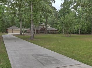 814 Commons Way Ct, Huffman, TX 77336